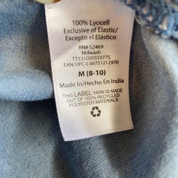 Time and Tru denim button up swing top - Picture 5 of 5